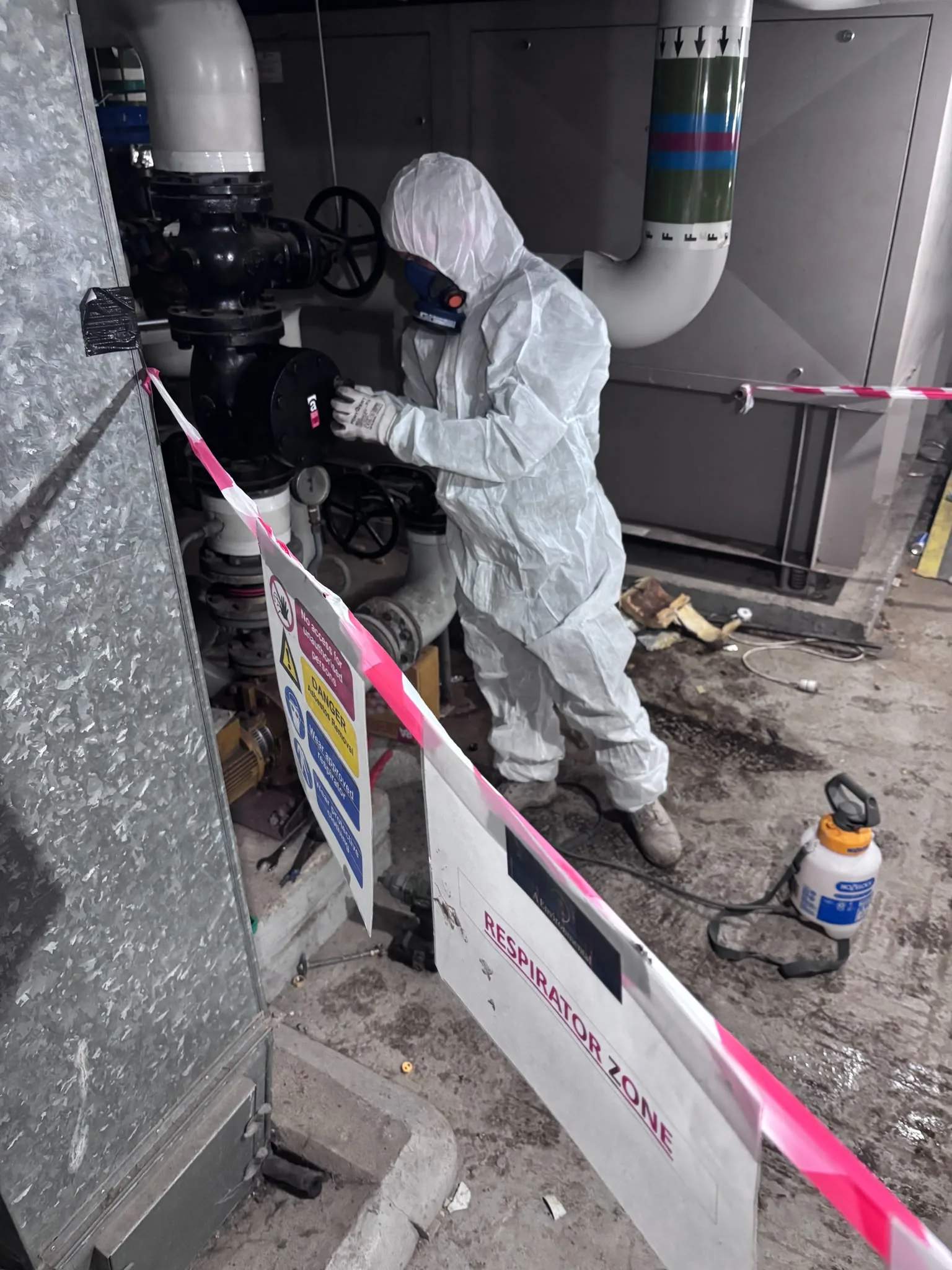 Asbestos artex removal from concrete soffit in Moorgate